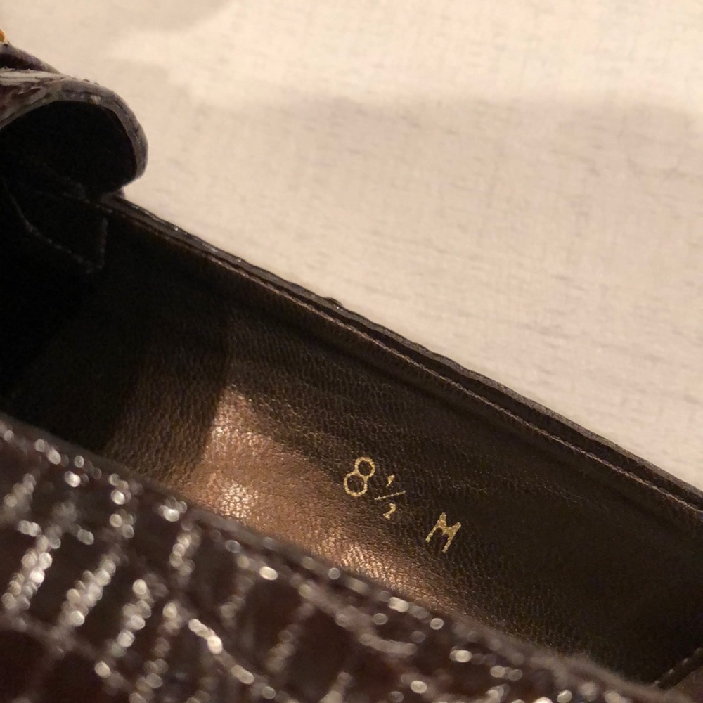 Etienne Aigner Croc-Embossed Leather Loafers with Gold Emblem - Picture 3 of 5